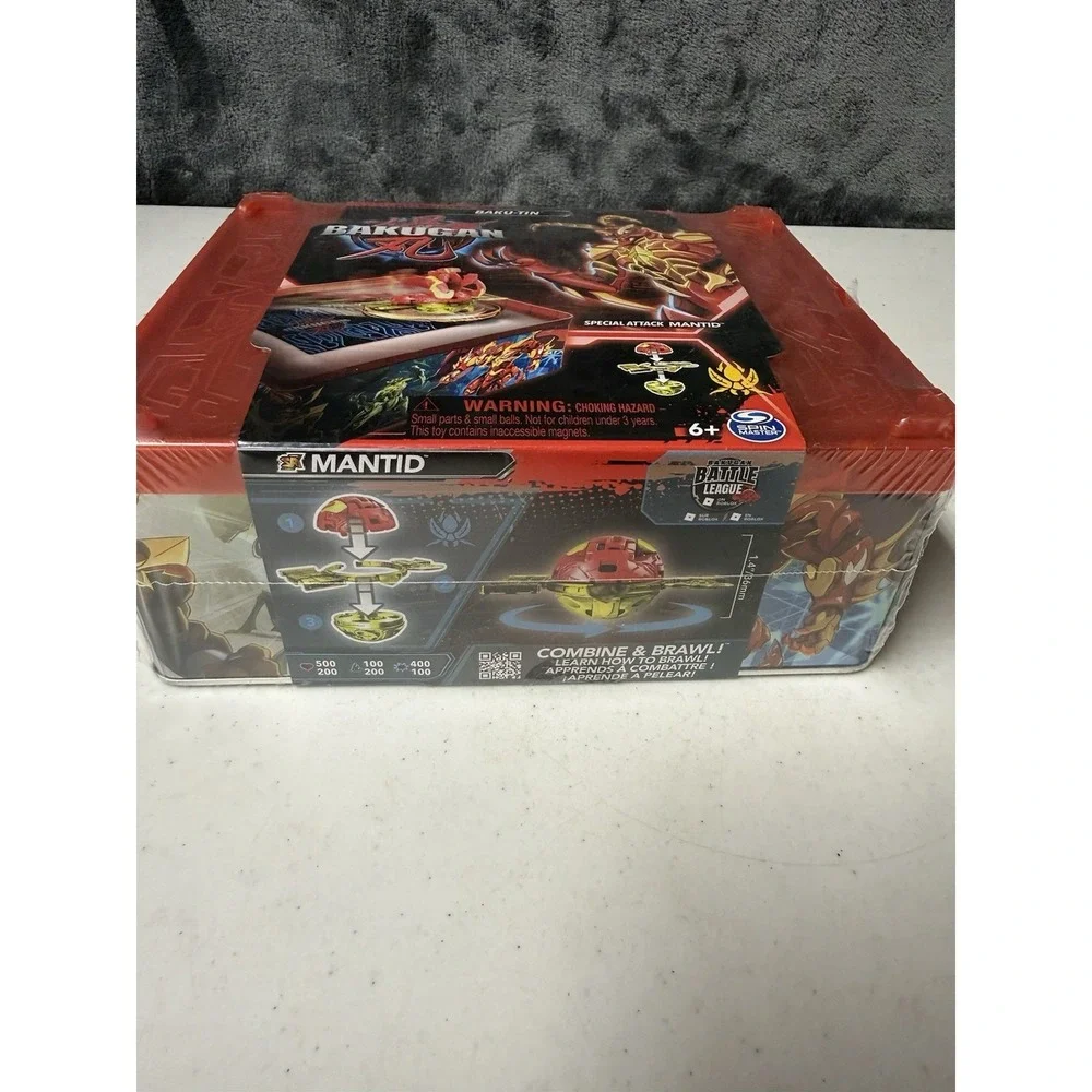 Bakugan Baku-tin with Special Attack Mantid, Customizable, Spinning Action